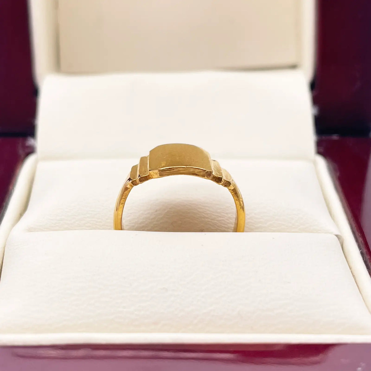 22ct Yellow Gold High Polished Children's Signet Ring 9.0mm 