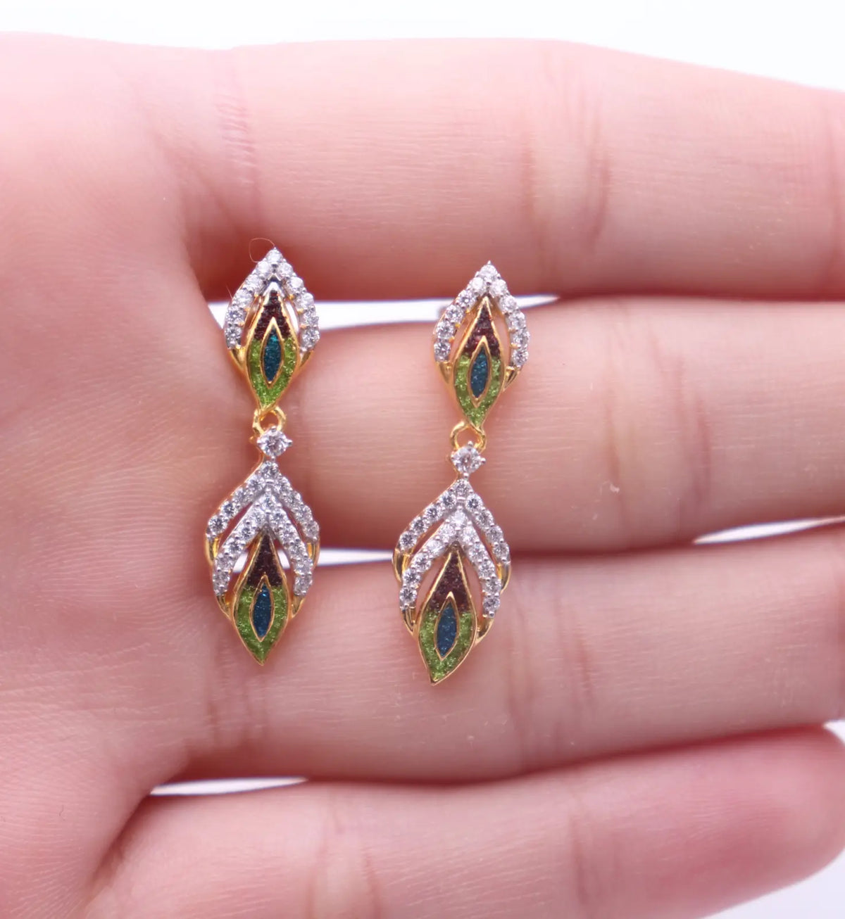 22ct Yellow Gold Ladies Feather Design Necklace & Earrings Set 