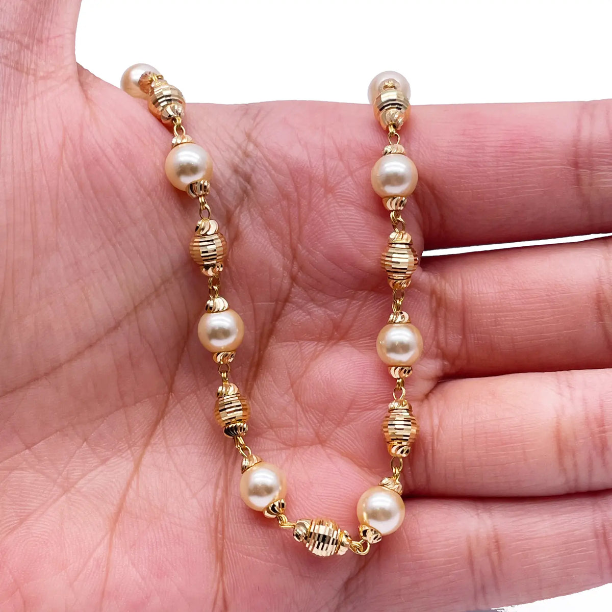22ct Yellow Gold Pearls & Beaded Diamond Cut Ball Necklace/Earrings Set 
