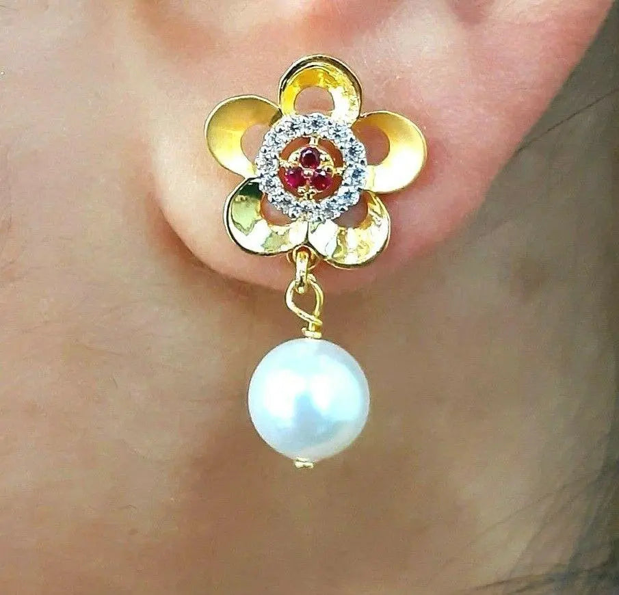 22ct Yellow Gold Swarovski Crystal Pearl With Cubic Zirconia Chain Necklace & Earrings 
